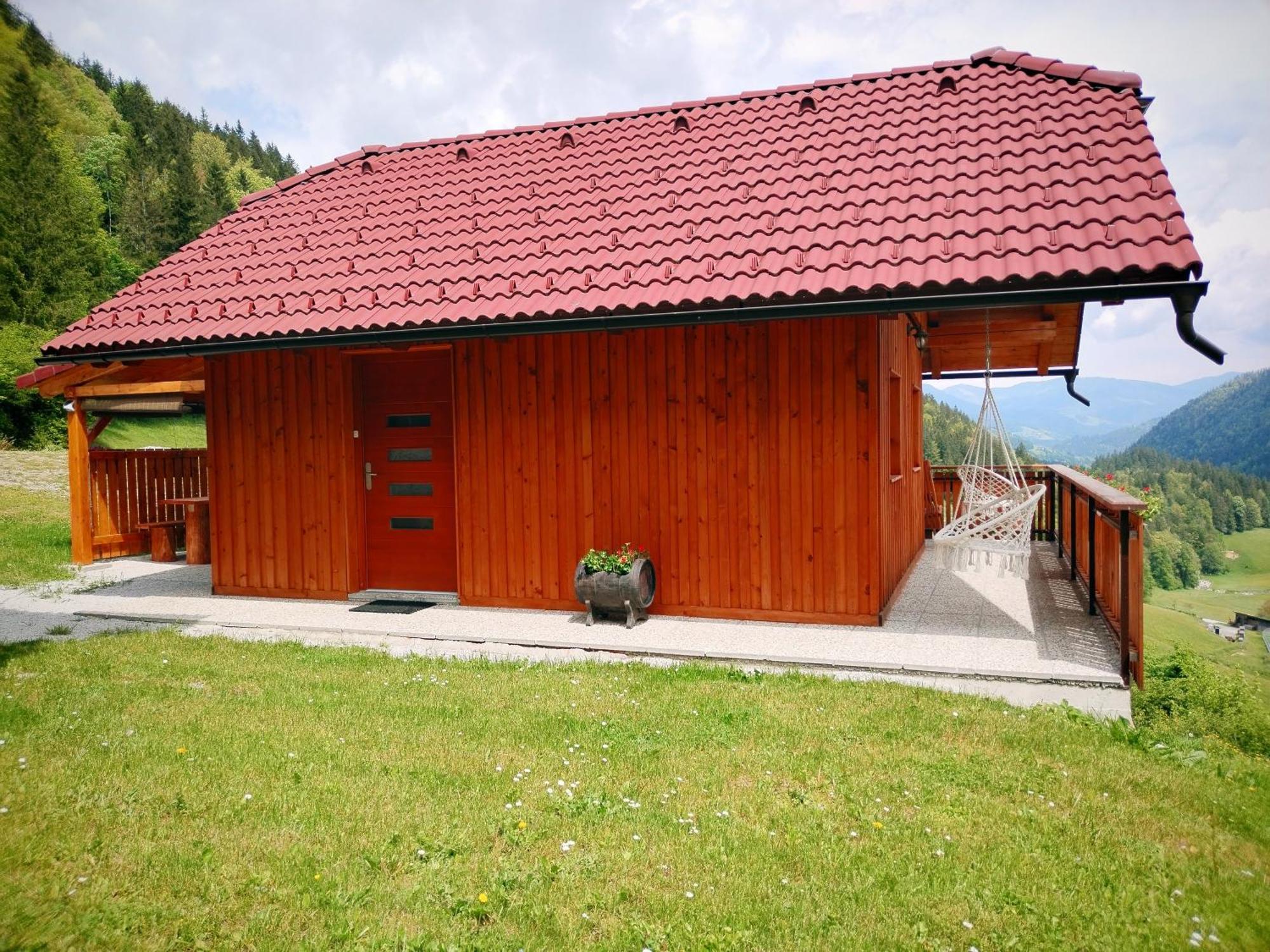 Pocitniska Hiska Lastovka Podvolovljek Esterno foto